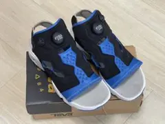 Reebok ポンプフューリーサンダル