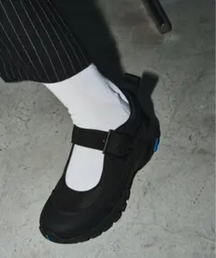 LE TALON ブラック メリージェーン スニーカー　GRISE VIBRAM