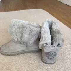メゾビアノ　グレー ボアショートブーツ　２１㎝
