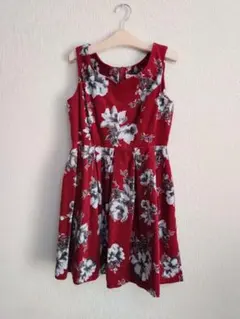 【美品】【NEWS×ray×earth】コラボ 花柄ワンピース