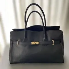 美品/現行】ノーリーズソフィー ひねりベルトレザートートバッグ A4 黒