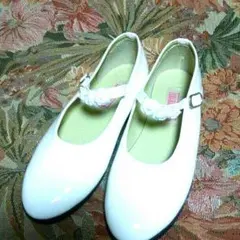 PETIT ENFANTの発表会向けの女児靴