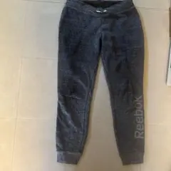 グレー ジョガーパンツ