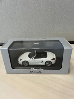 ポルシェ Boxter ボクスター 981 ミニカー 1/43 白 (1)のサムネイル