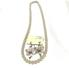 新品パール風ネックレス　フラワーピアス　セット2点　冠婚葬祭◎