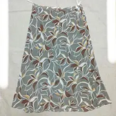 FACADE GREEN スカート　春夏のサムネイル