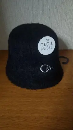 CECI McBEE ■新品ロゴ付きシャギー バケットハット　ブラック