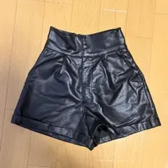 ‼️24時間限定セール‼️ GRL レザーショートパンツ ブラック