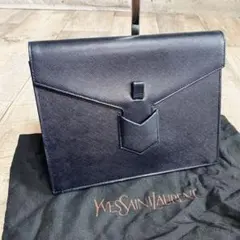 イヴサンローラン クラッチバッグ セカンド　カサンドラロゴ　サフィアーノ SAINT LAURENT サンローラン クラッチバッグ 607782 1JB0U