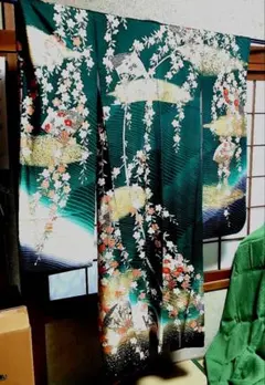 D684 訪問着 花刺繍 正絹 着物 単衣 未使用極美品 - メルカリ