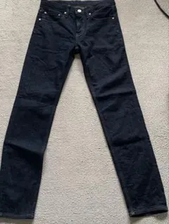 ＧＵ　28インチ　ダークブルー スキニーデニム　デニム　ジーパン