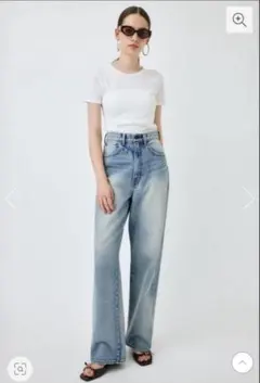 MOUSSY MVS WHT FLARE ホワイトデニム 26 - メルカリ