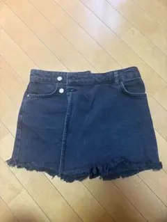 ZARA ショートパンツ
