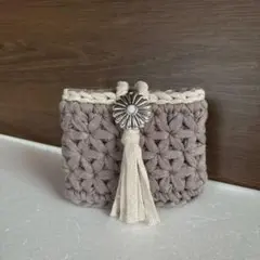 ズパゲッティ♡マルシェバッグ♡ロシアヤーン♡花柄模様♡ミニポーチ