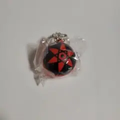 NARUTO ナルト 光るキーホルダー うちはサスケ 万華鏡写輪眼 岸本斉史