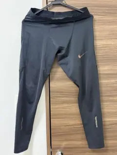 Nike 黒色 タイツ Lサイズ