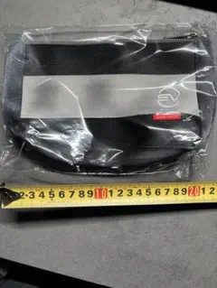 LAND ROVER RANGE ROVER SV小物入れのサムネイル