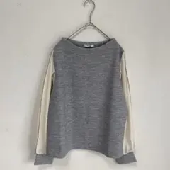 未使用】【JINES】袖刺繍異素材ハイネックプルオーバー　ドッキング　カットソーのサムネイル