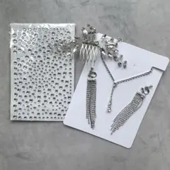 ブライダルイヤリング、ネックレス、ヘアコーム、パールシールの4点セット