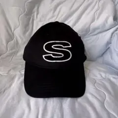 Stussy Sロゴ ベースボールキャップ ブラックのサムネイル