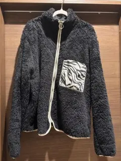 H&M ボアジャケット 黒 ゼブラ柄ポケット