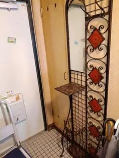 Item thumbnail for item ba951730-d68f-49ca-a453-edf523e9ee80