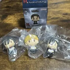 進撃の巨人　一番くじそれぞれの決意　H賞ちょこのっこフィギア　ミカサアルミン