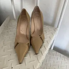 Blu Classe メダ　ベージュ ポインテッドトゥ ハイヒール