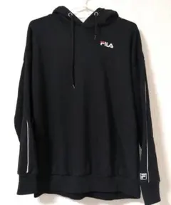 FILA ブラック パーカー フード付き