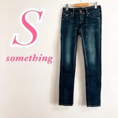 SOMETHINGサムシング　ブルー　デニムパンツ　ジーンズ　カジュアル