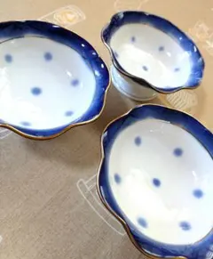花型 小鉢 ボウル 3個セット 高台付き 水玉 青 金縁 和食器 デザートボウル
