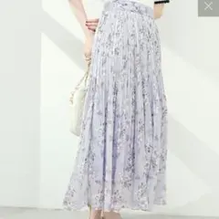 消しプリーツ花柄スカートのサムネイル