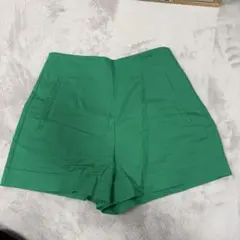 ZARA ハイウエスト ショートパンツ グリーン Sサイズ