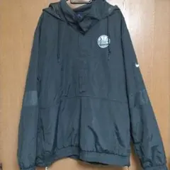 NBA シカゴブルズ　ナイロン　アノラックパーカー　L NBA シカゴブルズ ナイロン アノラックパーカー L