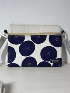 Item thumbnail for item 924dc30e-f425-4046-8a19-aa92a4809111