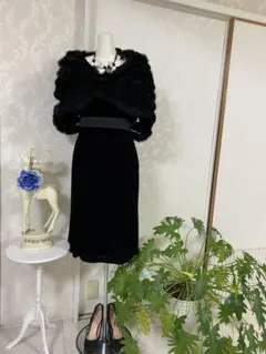 美品　スーナウーナ　ブラックベルベットワンピース