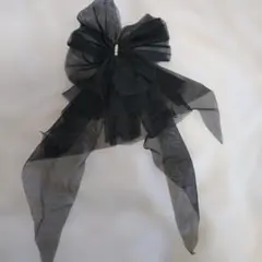 黒のチュールリボンコサージュ 卒業式 入学式 謝恩会 クリップ留め 安全ピン留め