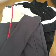 Under Armour フルジップジャケット ネイビー/ホワイト、ブラック