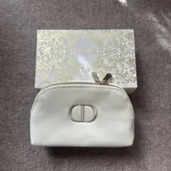 新品未使用　DIOR ポーチ　ホワイト　ノベルティ 限定 非売品　箱無し