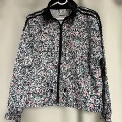 adidas♡フローラルウィンドブレーカー