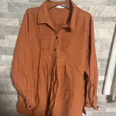 オレンジ　シャツ　auokd'ok