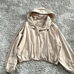 ナイスクラップ　ピンクベージュ フード付き マウンテンパーカー　フリー