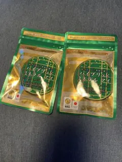 Item thumbnail for item 68a1d690-9f16-4165-92cc-f5e612838c87