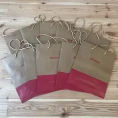 Item thumbnail for item 09fc7827-e4c7-4eda-ab9b-1d202a5a2d78