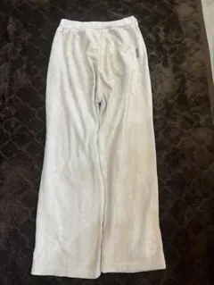 アイボリー コーデュロイ パンツ ストレートレッグ