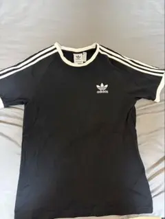 adidas Tシャツ ブラック トレフォイルロゴ