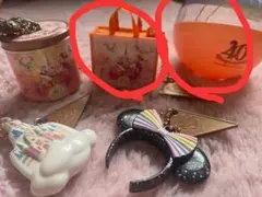 ディズニーランド　カプセルトイ　４０周年　カプセル付　新品未開封