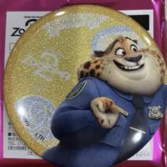 ズートピア2 オーマイカフェ　ビッグホロ缶バッジ　クロウハウザー