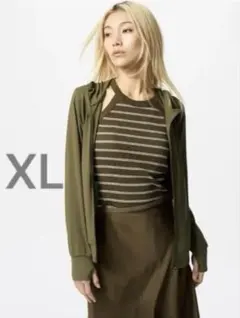 UNIQLOエアリズムフルジップパーカー