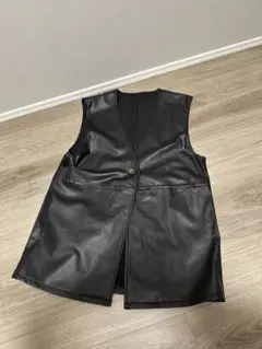 レザーベスト